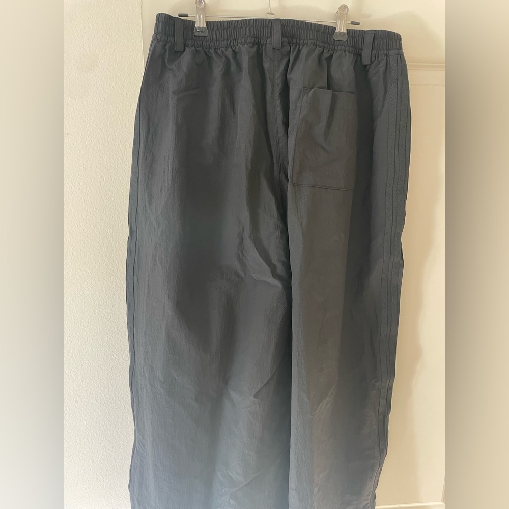NWT Adidas Women's “Freebird” Pants Size Medium - Picture 7 of 10